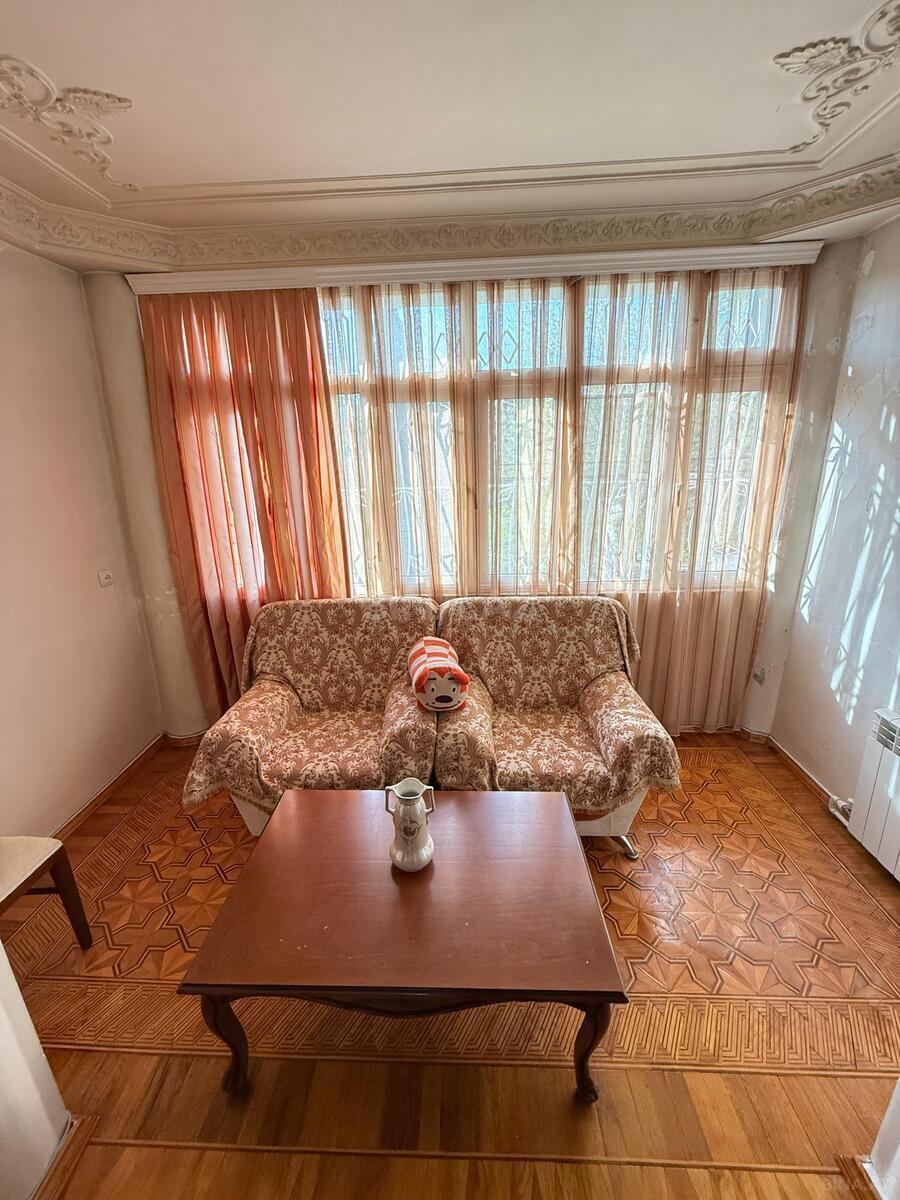 3 otaqlı köhnə tikili - Neftçilər m. - 65 m² (2)