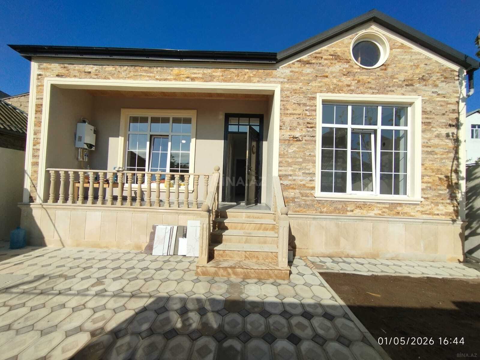 3 otaqlı həyət evi/bağ evi - Əmircan q. - 100 m² (29)