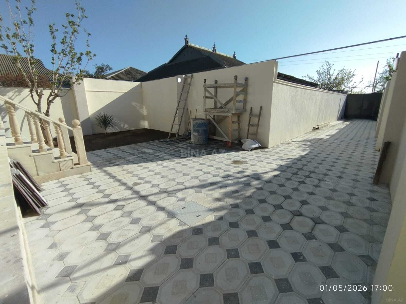 3 otaqlı həyət evi/bağ evi - Əmircan q. - 100 m² (28)