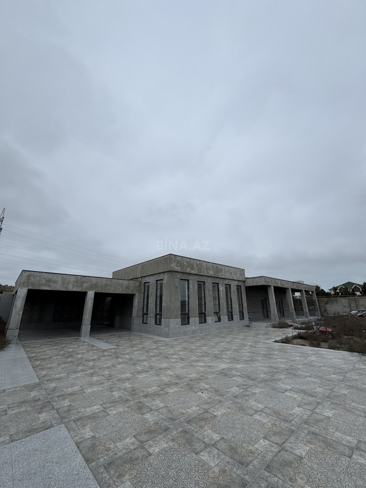 3 otaqlı həyət evi/bağ evi - Şüvəlan q. - 180 m² (1)