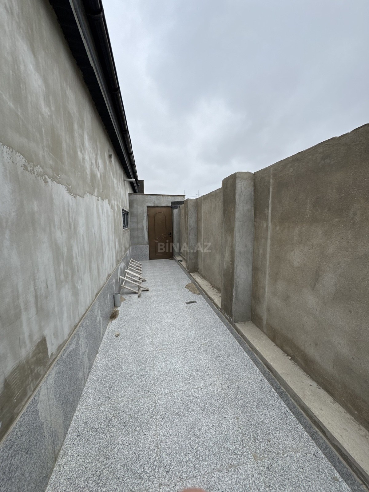 3 otaqlı həyət evi/bağ evi - Şüvəlan q. - 180 m² (23)