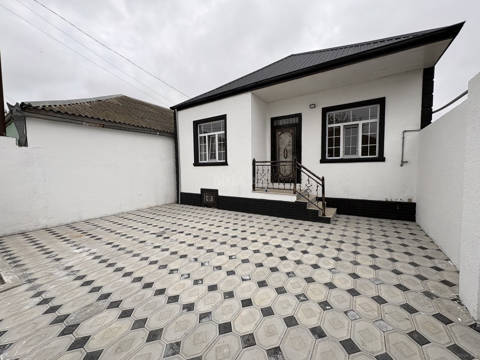 3 otaqlı həyət evi/bağ evi - Ramana q. - 70 m² (1)