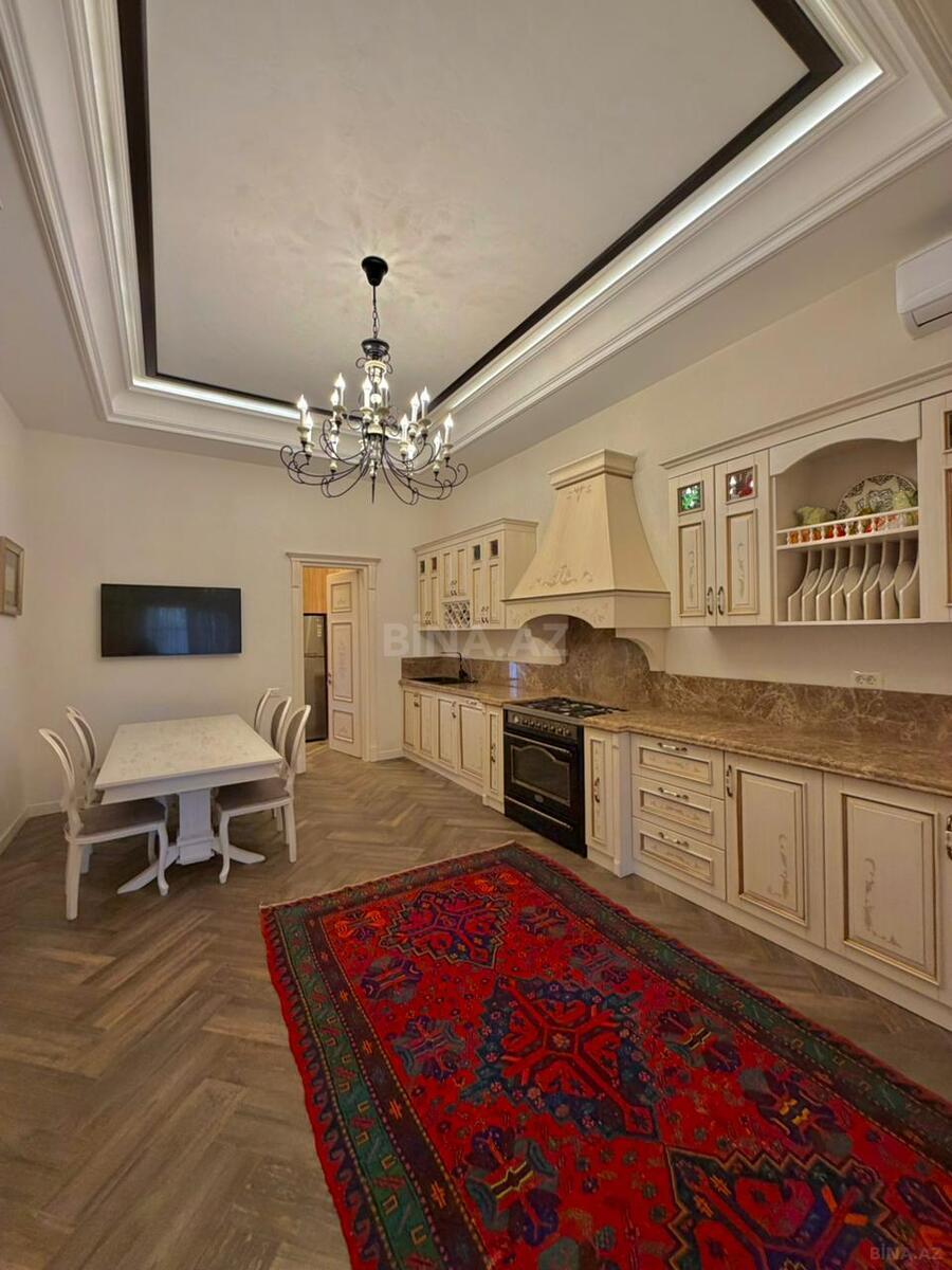 5 otaqlı həyət evi/bağ evi - Mərdəkan q. - 400 m² (15)