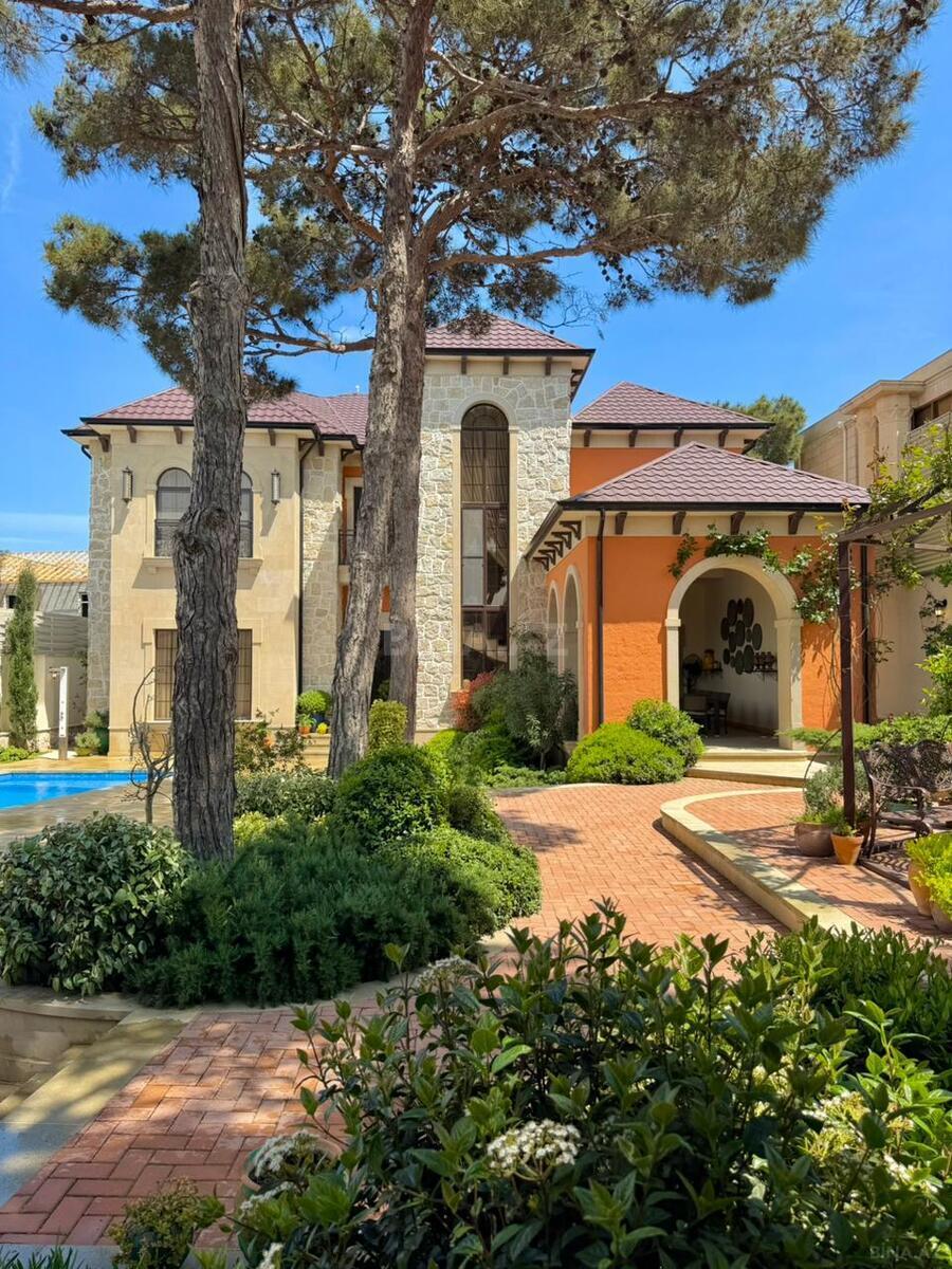 5 otaqlı həyət evi/bağ evi - Mərdəkan q. - 400 m² (1)