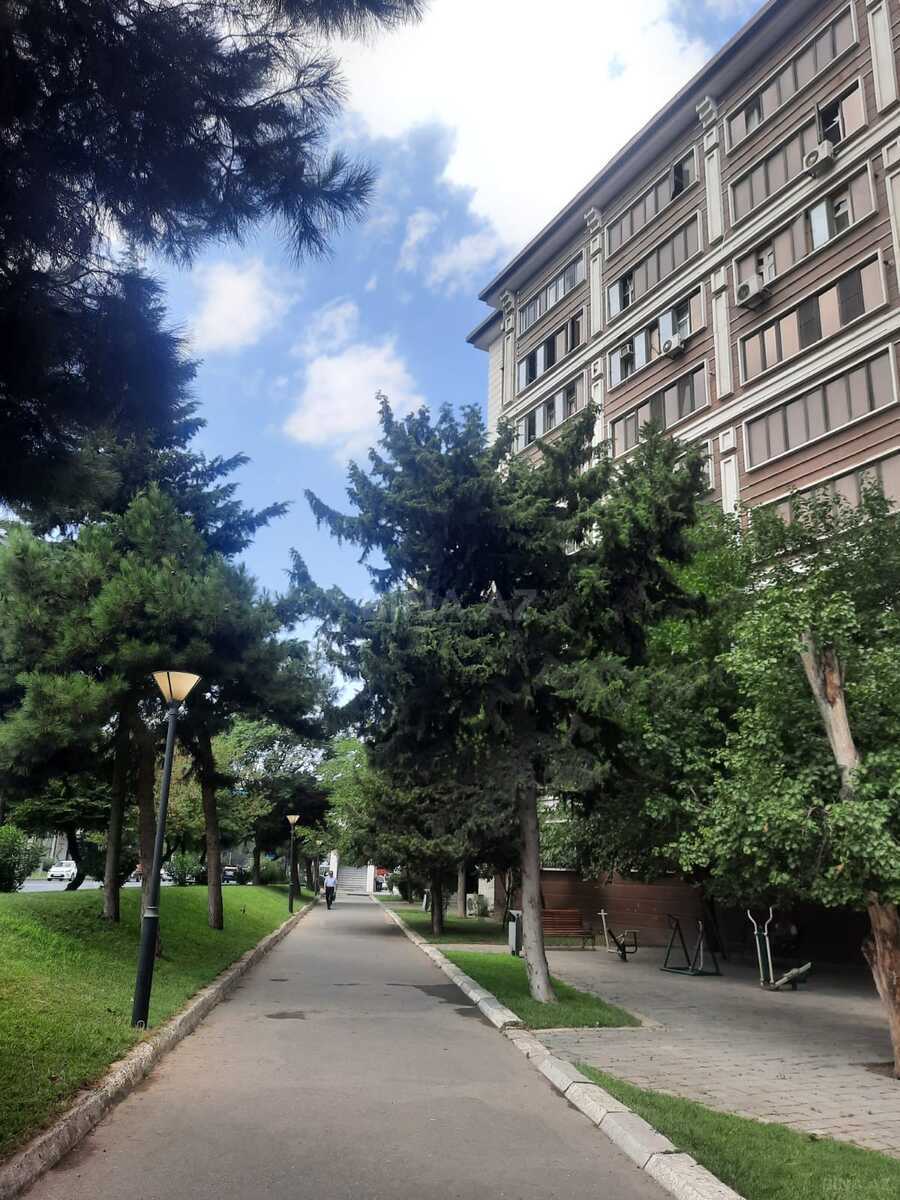 2-комн. вторичка - пос. 8-й мкр - 65 м² (1)