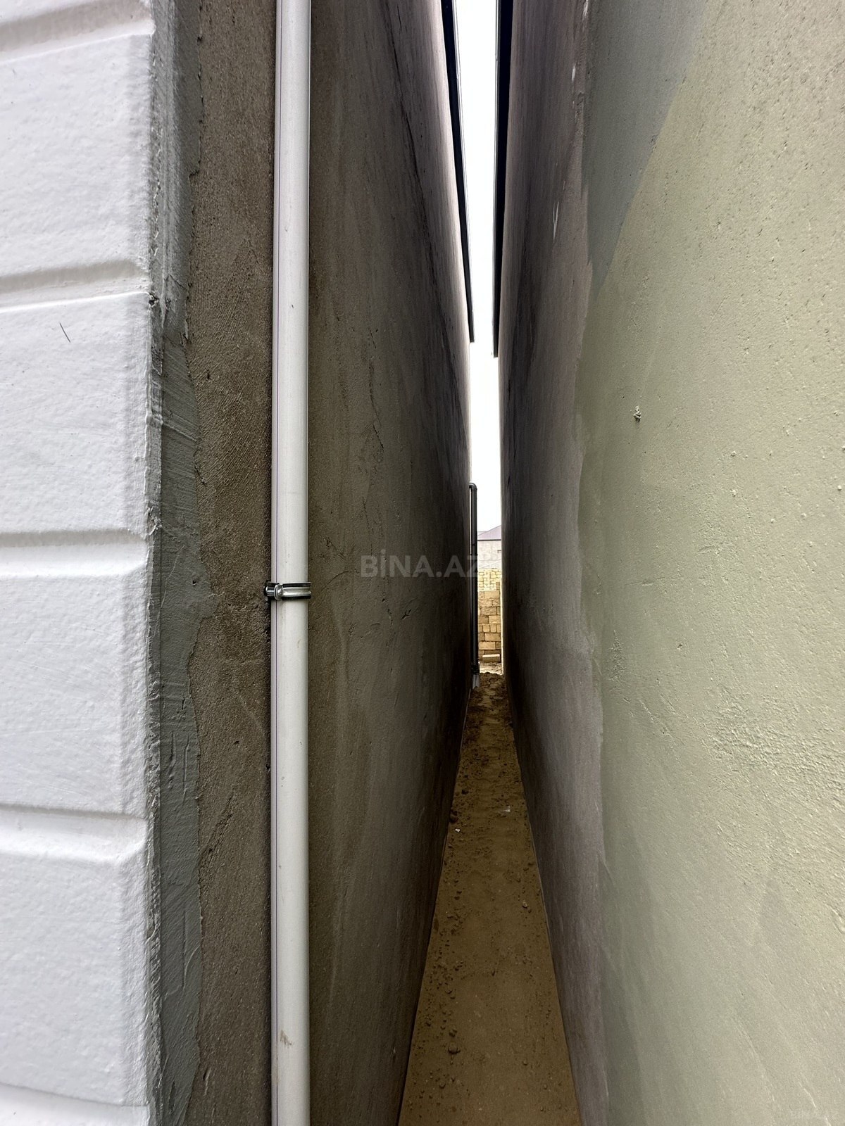 4 otaqlı həyət evi/bağ evi - Qobu q. - 135 m² (3)