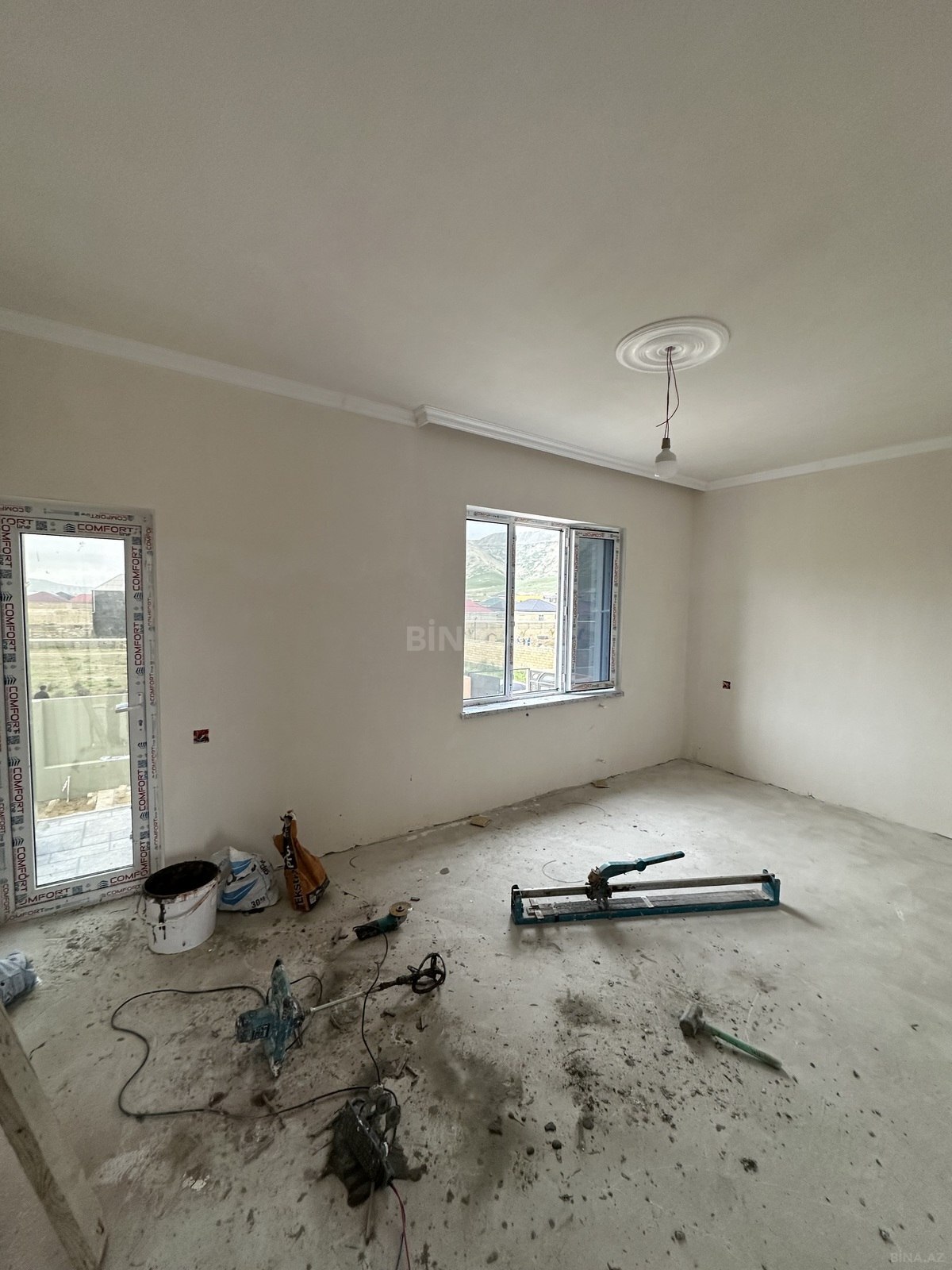 4 otaqlı həyət evi/bağ evi - Qobu q. - 135 m² (16)