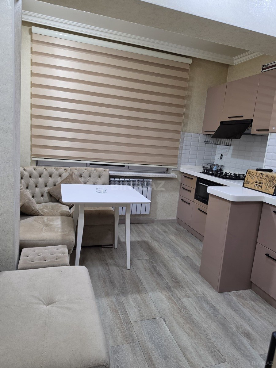 3 otaqlı mənzil kirayə verilir, 7-ci mikrorayon, Bakı