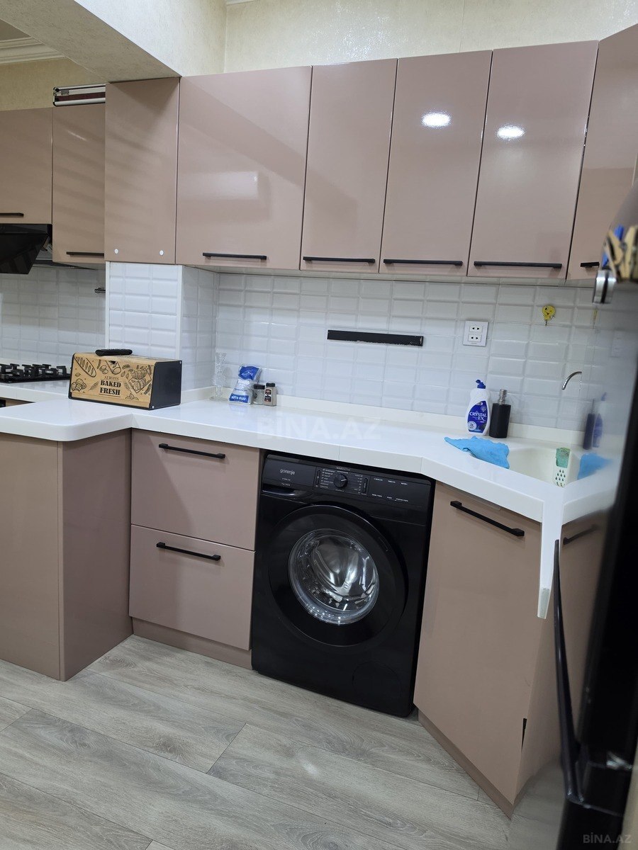 3 otaqlı mənzil kirayə verilir, 7-ci mikrorayon, Bakı