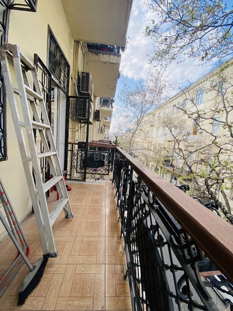 2 otaqlı köhnə tikili - Sahil m. - 60 m² (11)