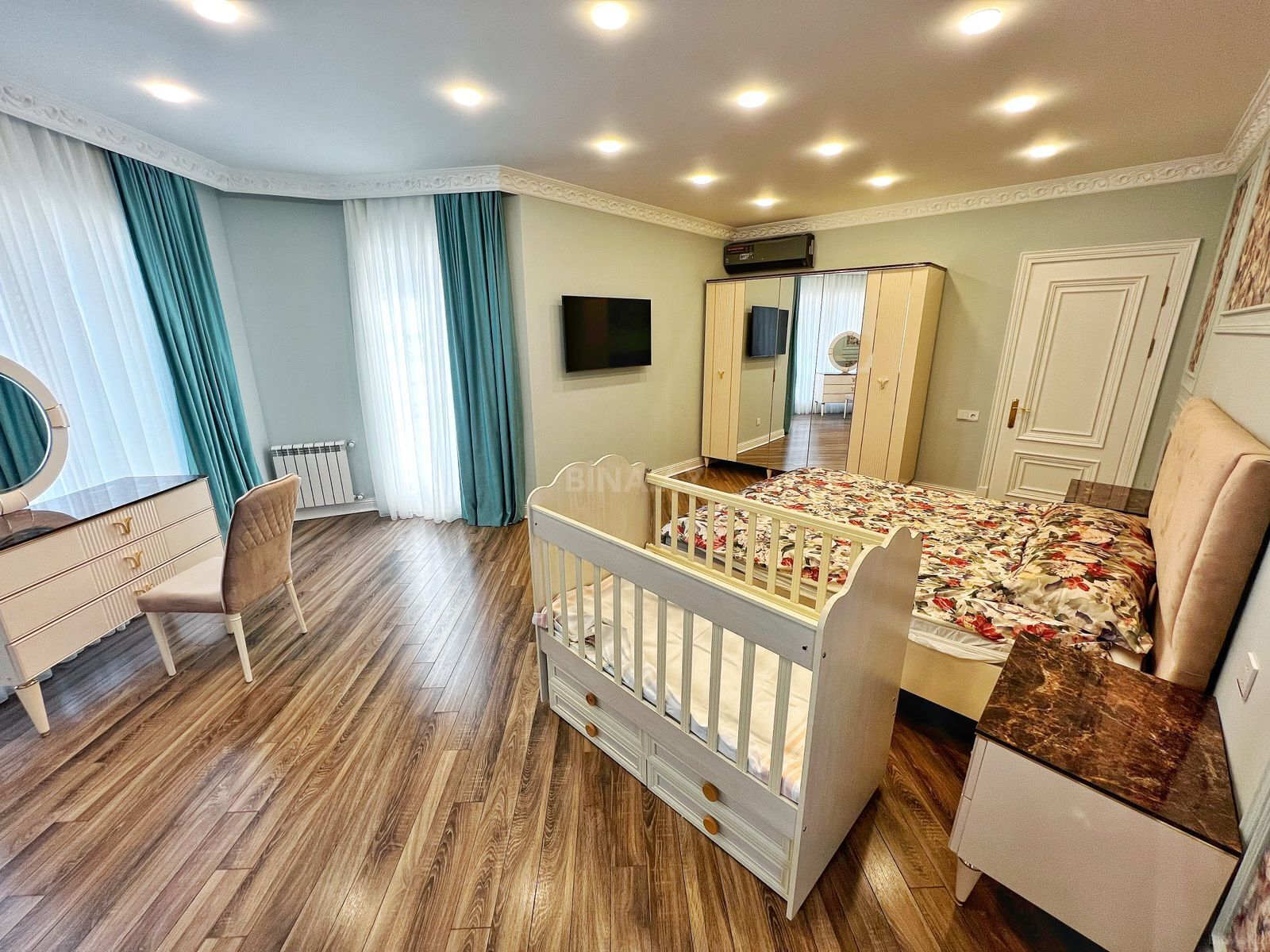 6-комн. дом/дача - пос. Тюркан - 500 м² (13)