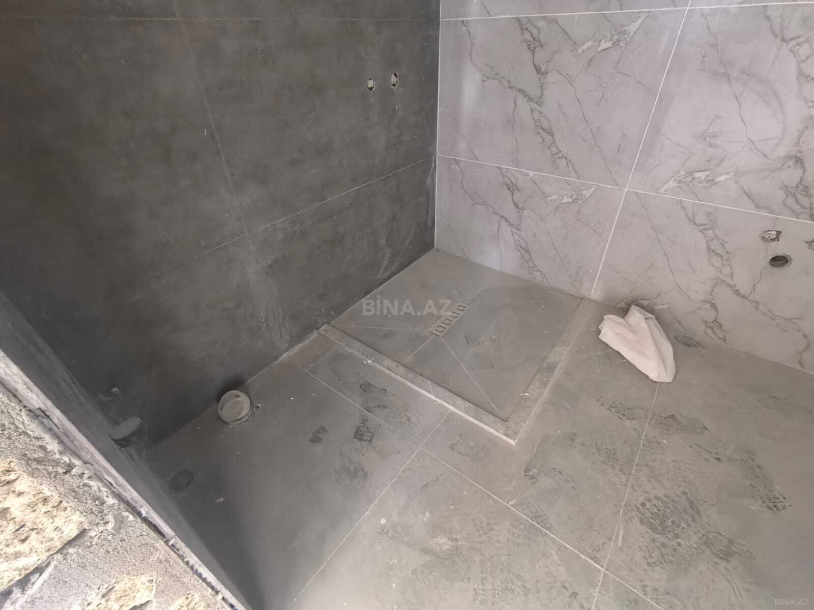 4 otaqlı həyət evi/bağ evi - Novxanı q. - 300 m² (11)