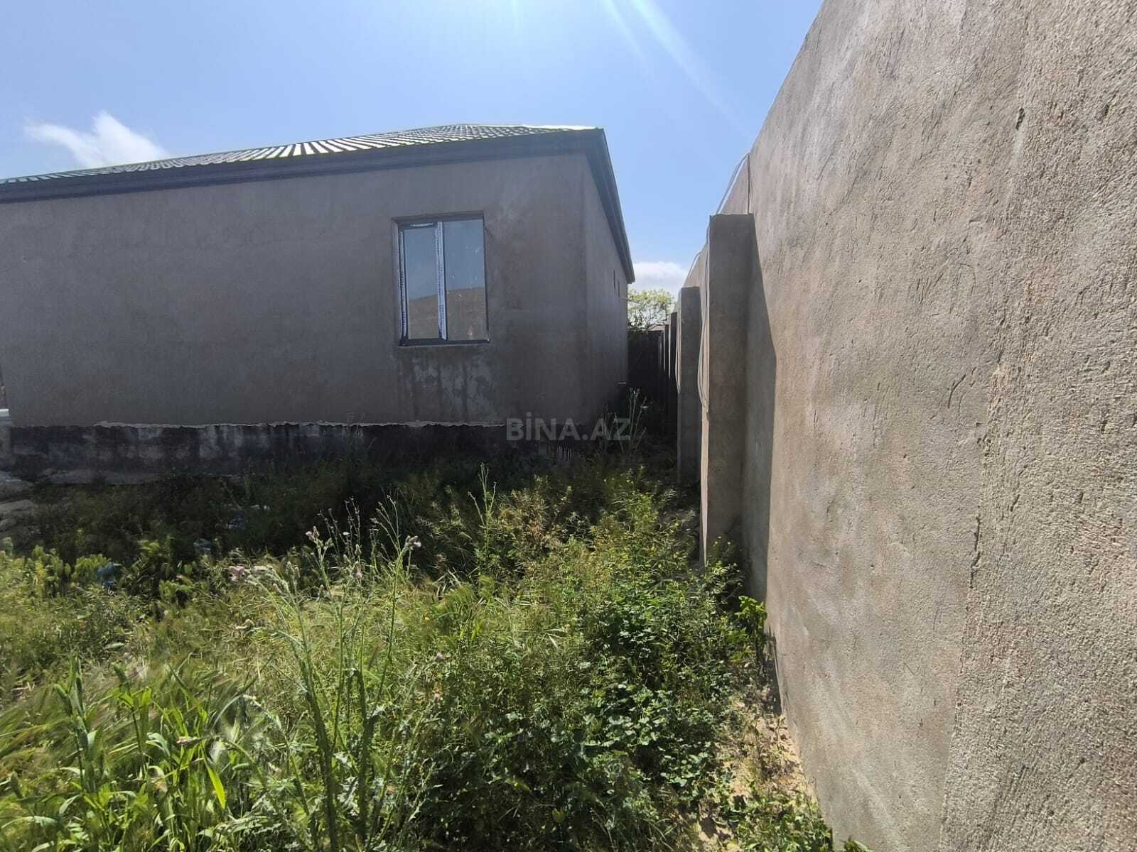 4 otaqlı həyət evi/bağ evi - Novxanı q. - 300 m² (26)