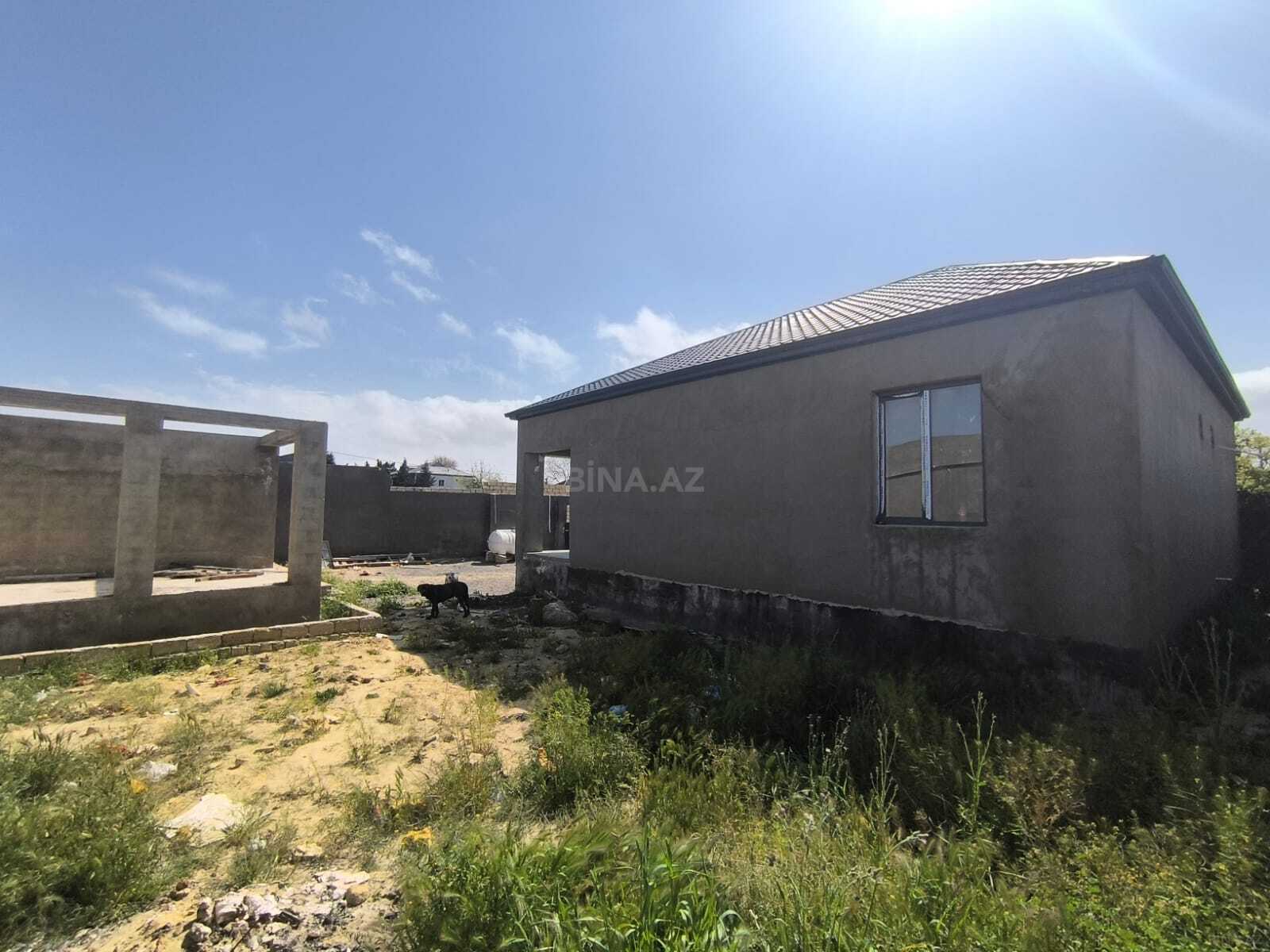 4 otaqlı həyət evi/bağ evi - Novxanı q. - 300 m² (24)