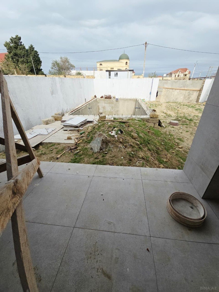 4 otaqlı həyət evi/bağ evi - Novxanı q. - 140 m² (29)