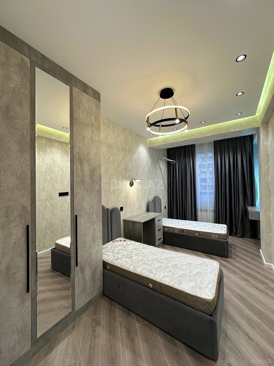 3-комн. новостройка - м. Ази Асланов - 92 м² (5)