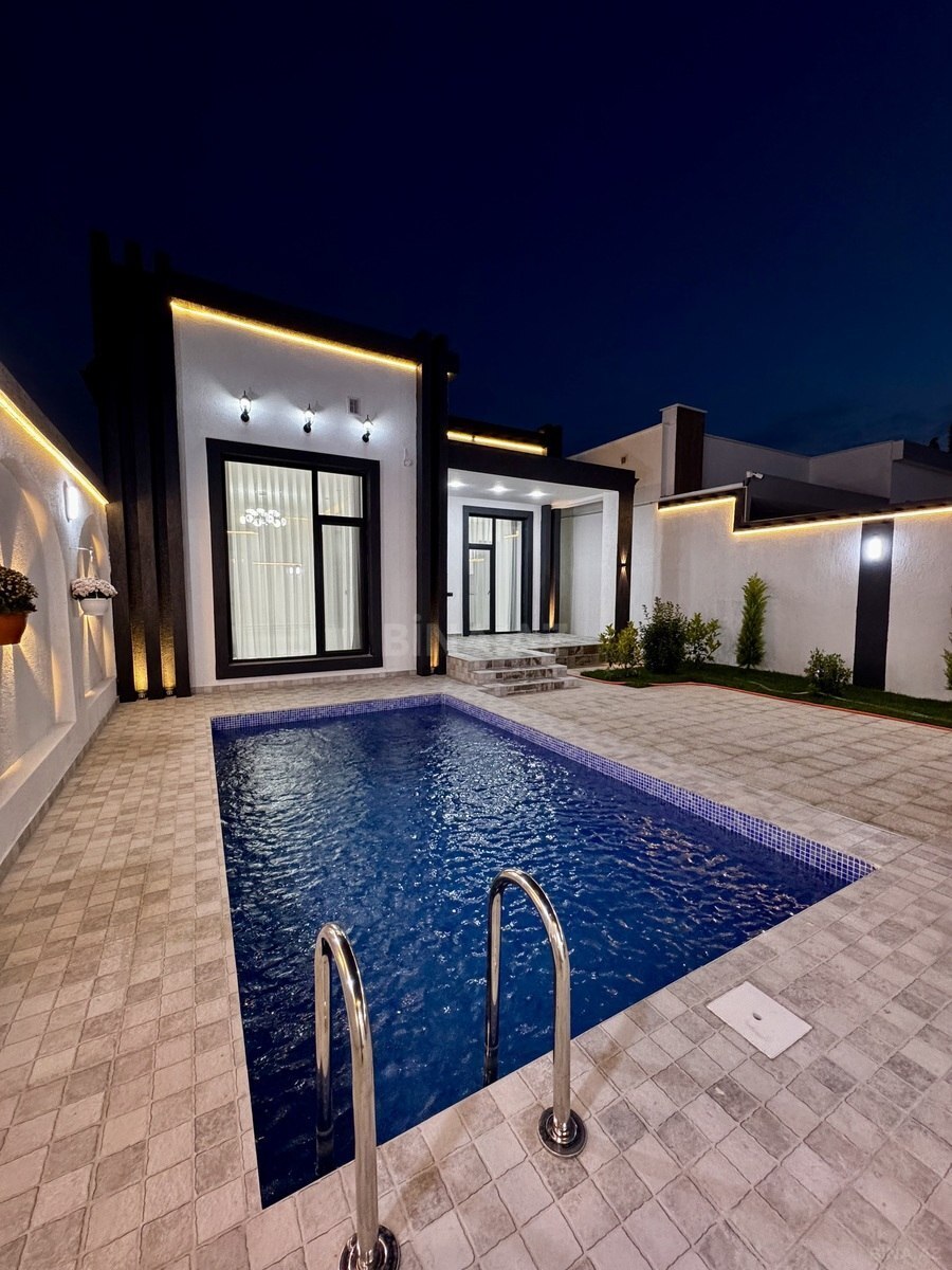 4 otaqlı həyət evi/bağ evi - Şüvəlan q. - 130 m² (1)