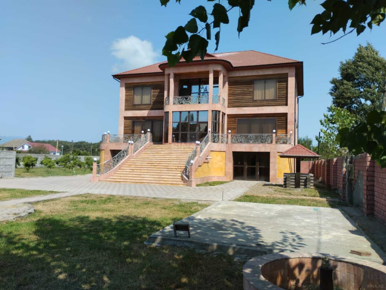 6-комн. дом/дача - Астара - 656 м² (2)