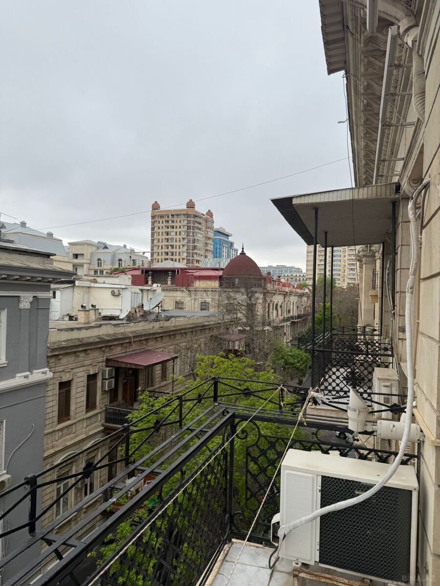 7-комн. вторичка - м. Сахил - 335 м² (30)