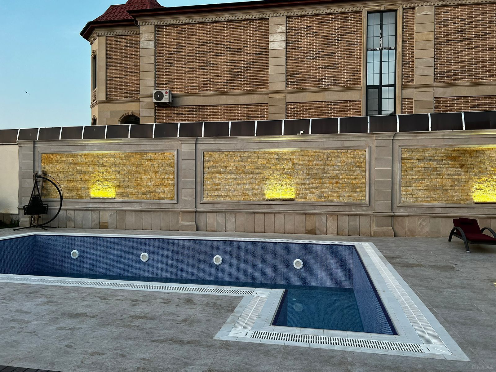 6-комн. дом/дача - пос. Новханы - 450 м² (3)