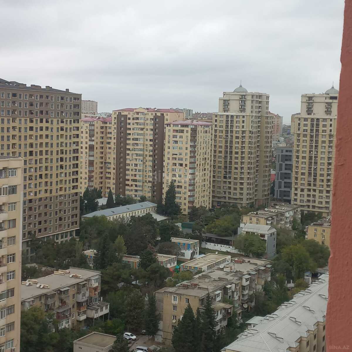 4 otaqlı yeni tikili - İnşaatçılar m. - 145 m² (11)