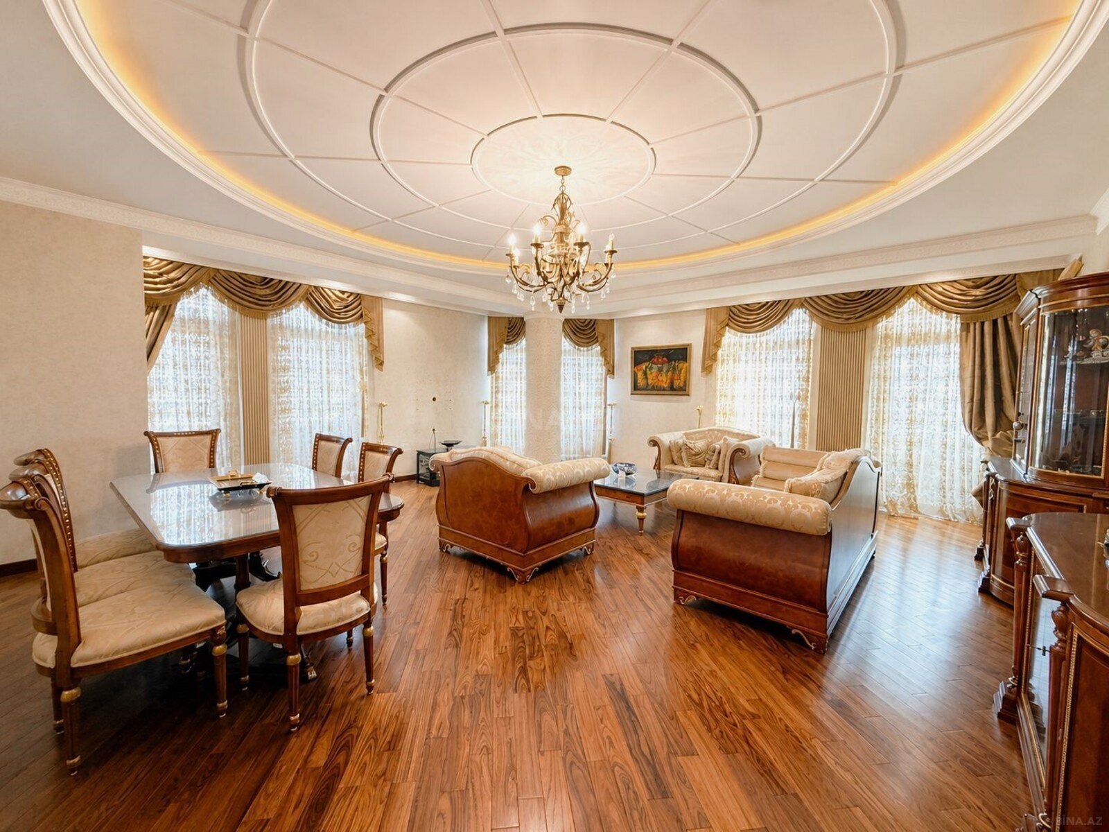 4 otaqlı yeni tikili - 28 May m. - 220 m² (1)