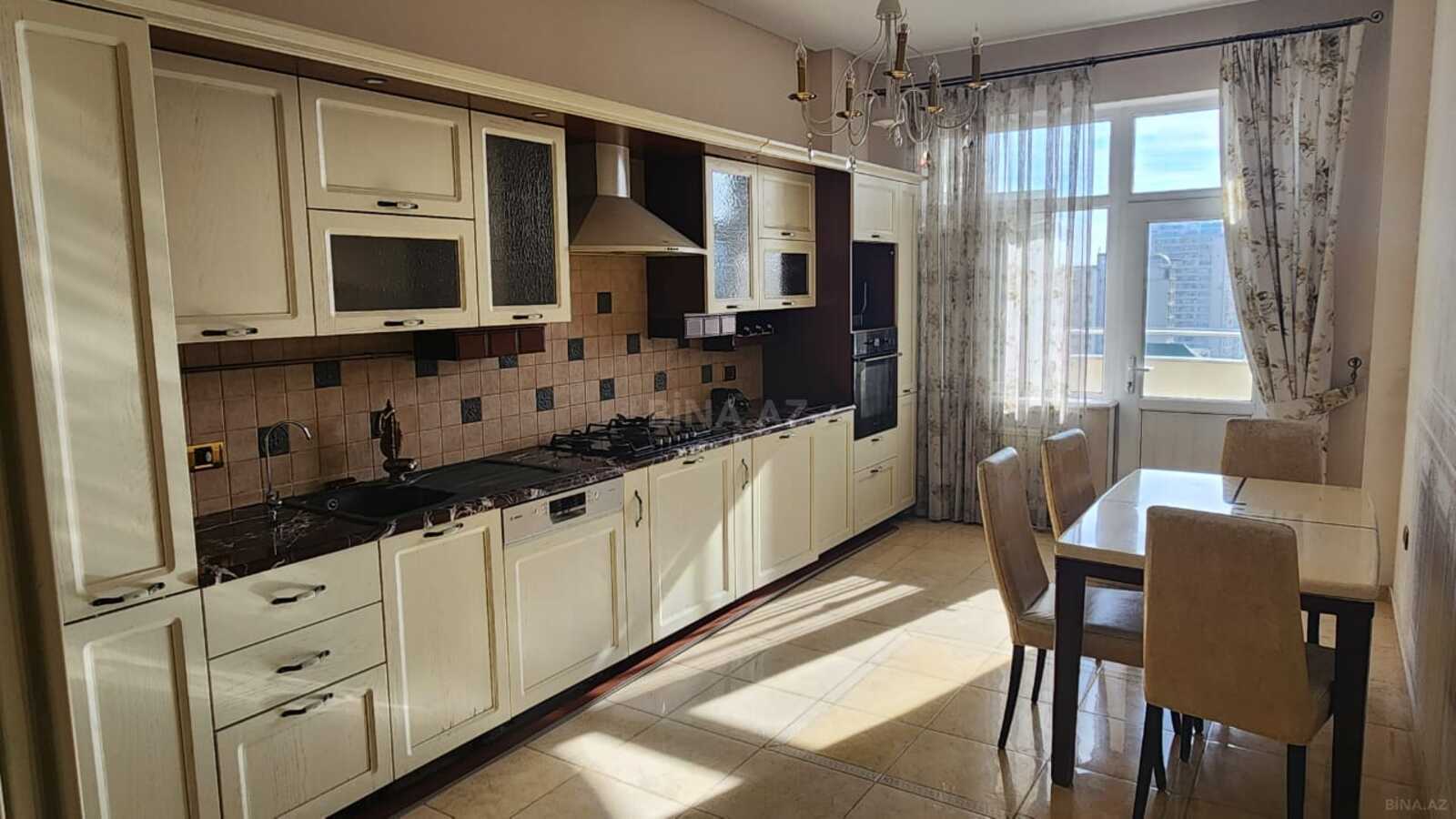 4 otaqlı yeni tikili - Nizami m. - 186 m² (9)