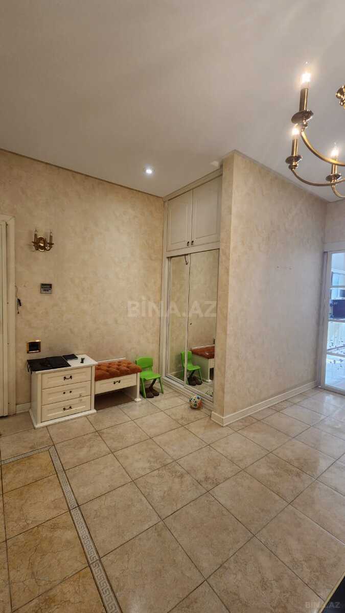 4 otaqlı yeni tikili - Nizami m. - 186 m² (15)