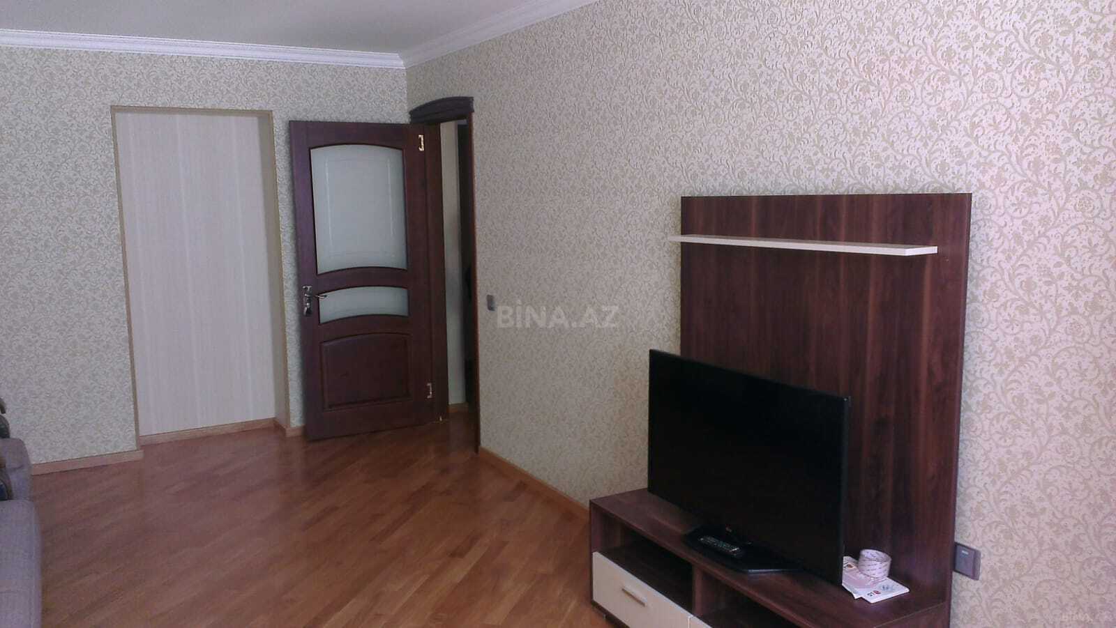 3-комн. вторичка - м. Низами - 75 м² (2)