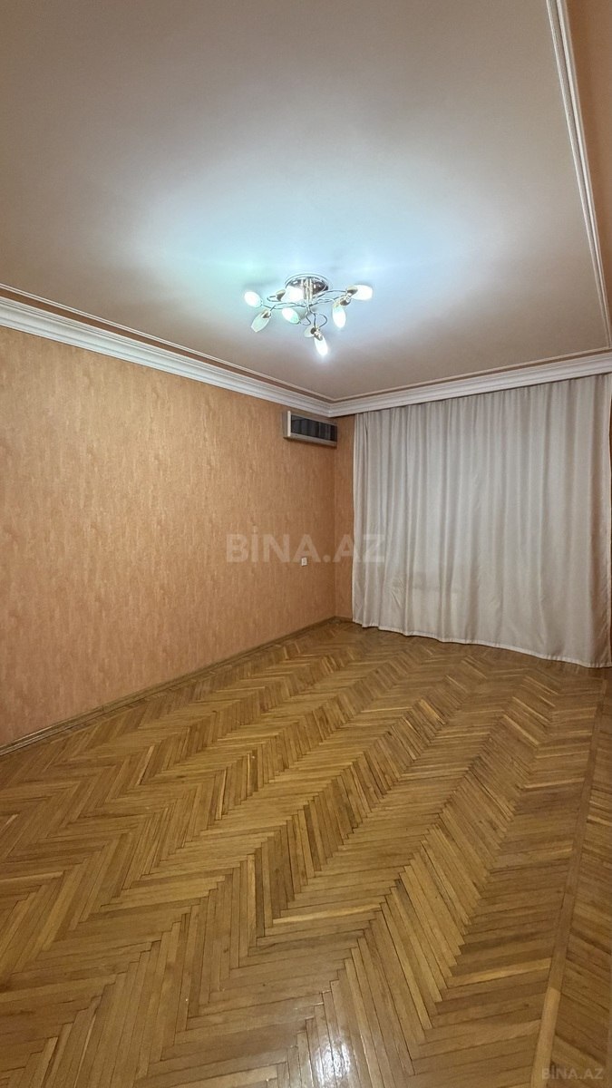 3-комн. вторичка - м. Ази Асланов - 80 м² (3)