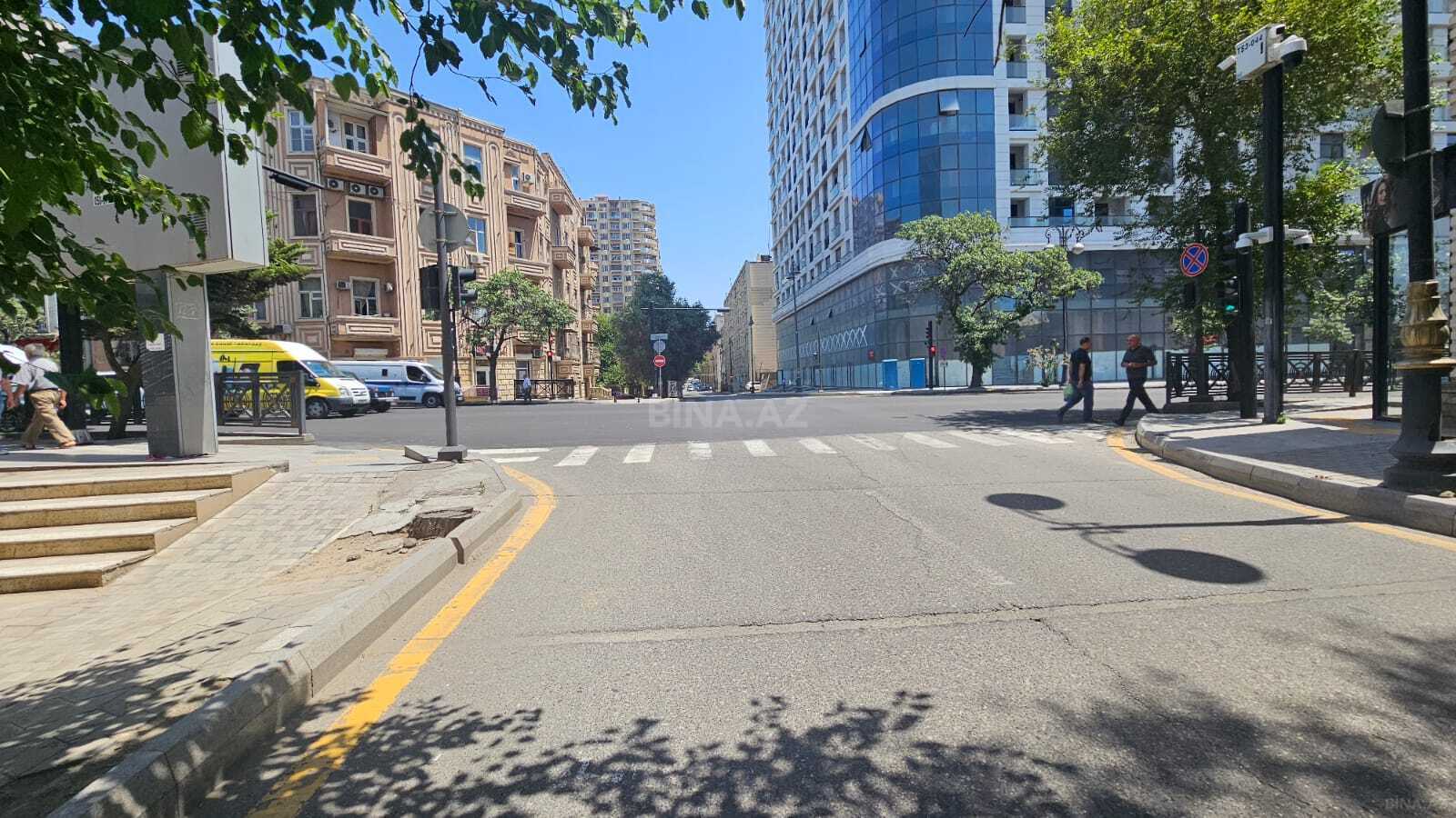4 otaqlı yeni tikili - Nəsimi r. - 185 m² (1)