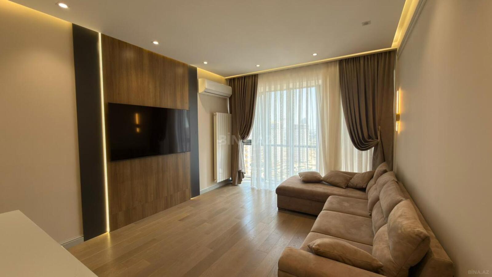 3-комн. новостройка - м. Бакмил - 68.7 м² (2)