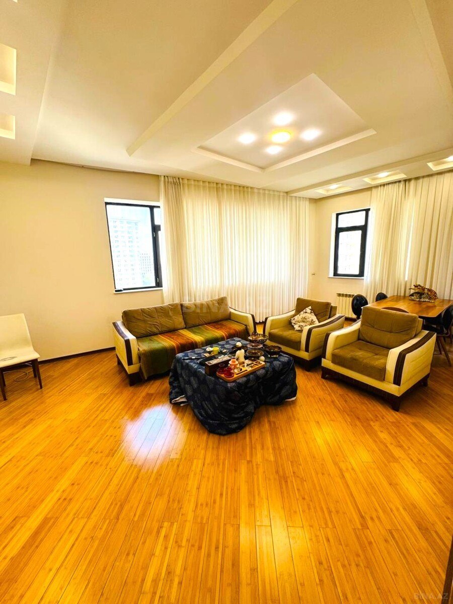 4 otaqlı yeni tikili - 8 Noyabr m. - 170 m² (2)