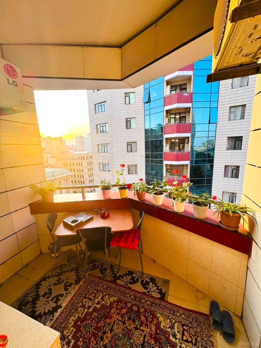 4 otaqlı yeni tikili - 8 Noyabr m. - 170 m² (15)