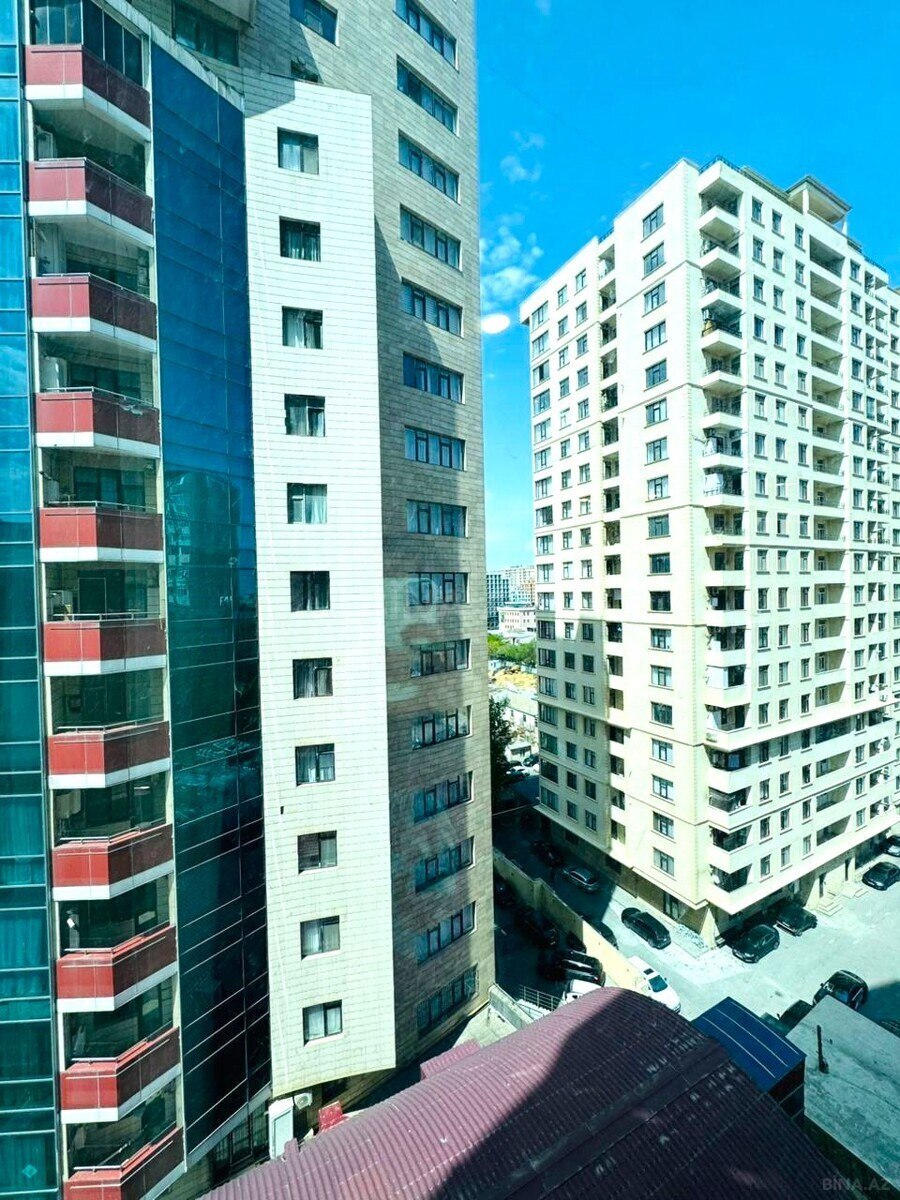4 otaqlı yeni tikili - 8 Noyabr m. - 170 m² (17)