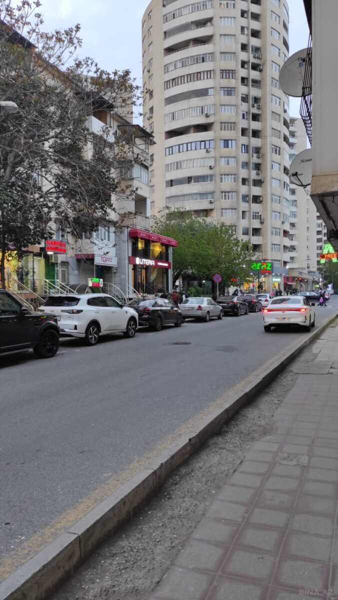 1-комн. вторичка - м. Элмляр Академиясы - 40 м² (8)