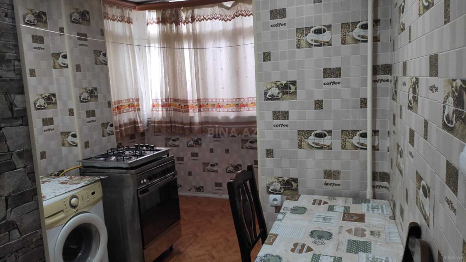 1-комн. вторичка - м. Элмляр Академиясы - 40 м² (3)