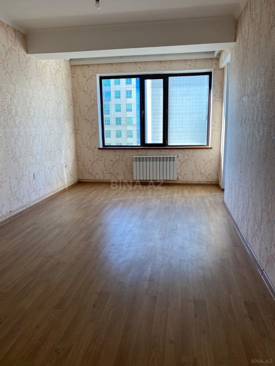 3-комн. новостройка - м. 28 мая - 68 м² (1)