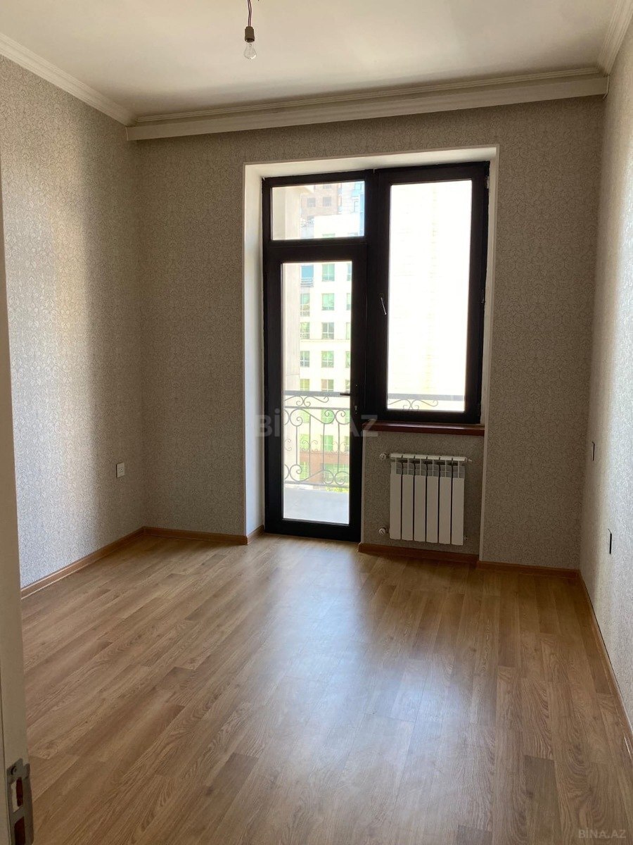 3-комн. новостройка - м. 28 мая - 68 м² (2)