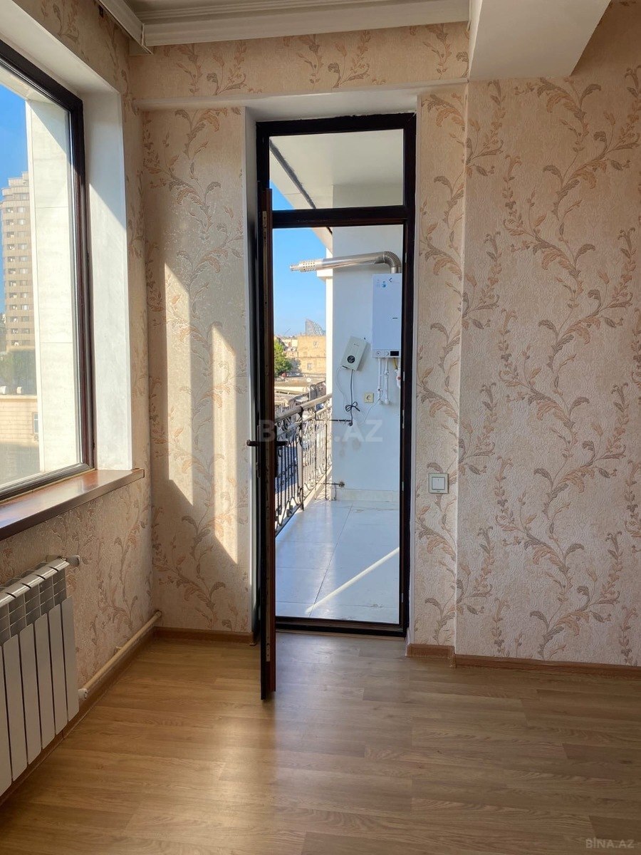 3-комн. новостройка - м. 28 мая - 68 м² (3)