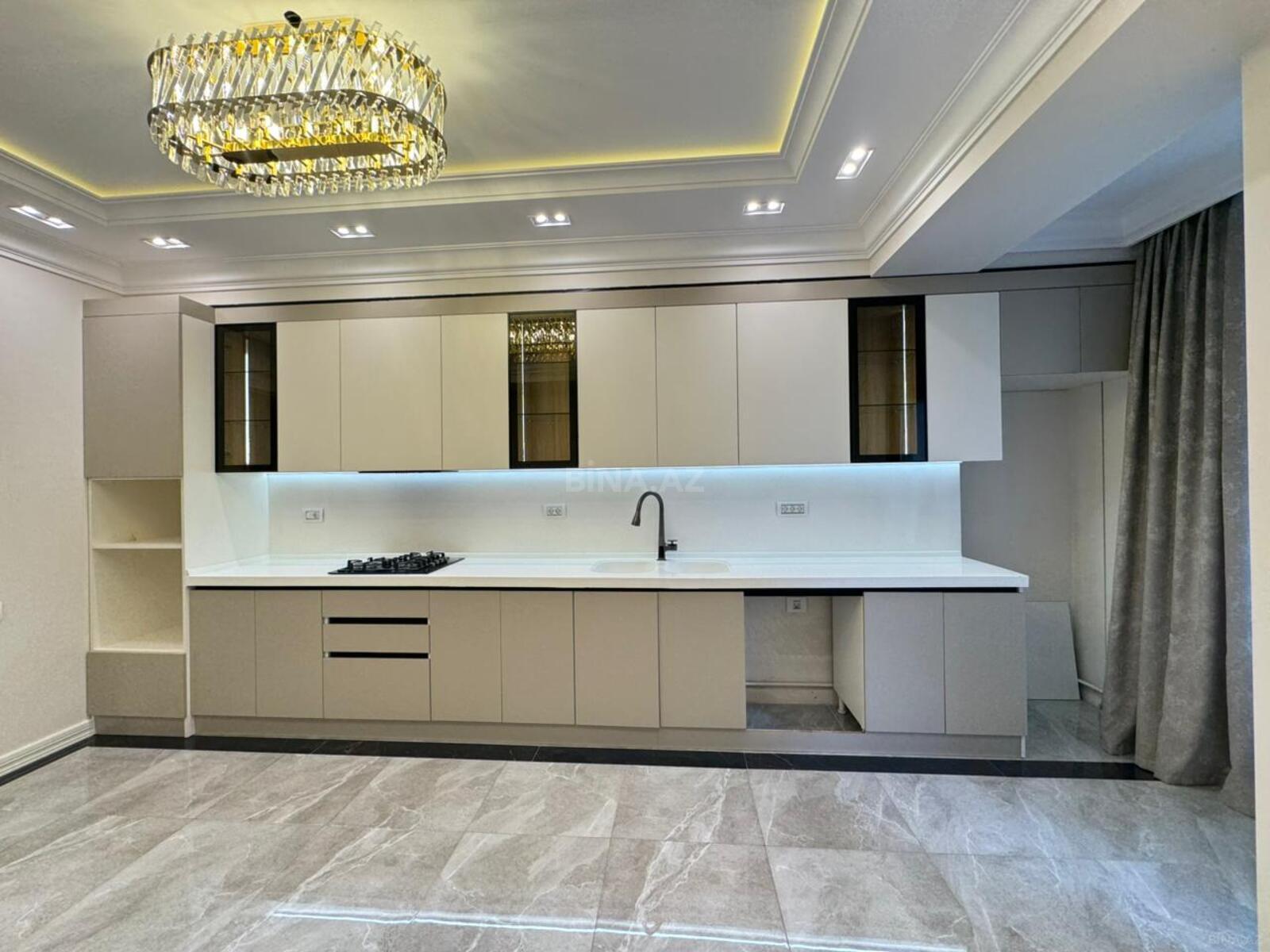4 otaqlı yeni tikili - Şah İsmayıl Xətai m. - 180 m² (2)