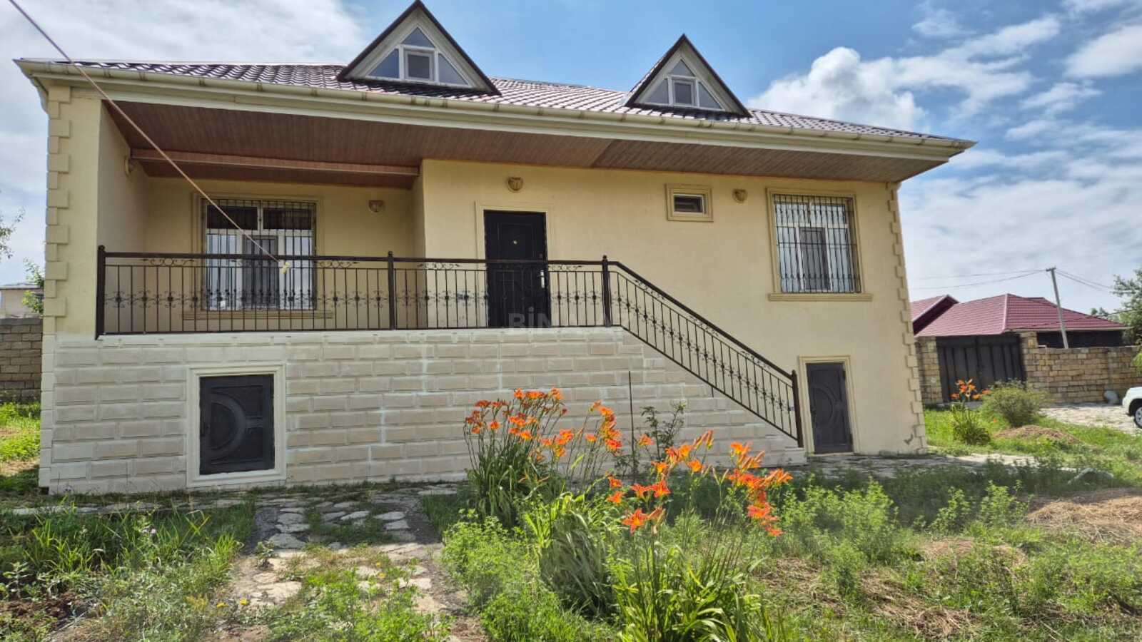5-комн. дом/дача - Шемаха - 160 м² (1)