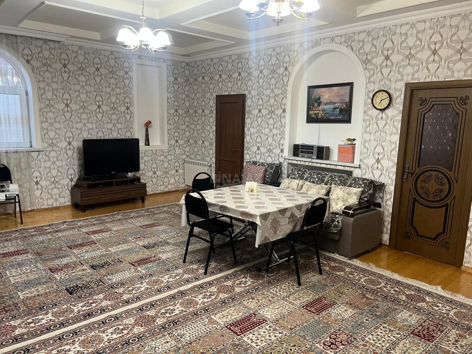 5-комн. дом/дача - пос. Горадил - 200 м² (12)