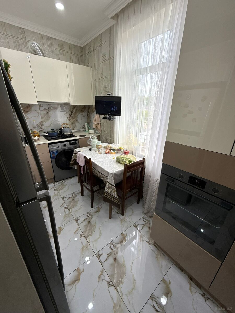 2-комн. вторичка - пос. М. Расулзаде - 110 м² (11)