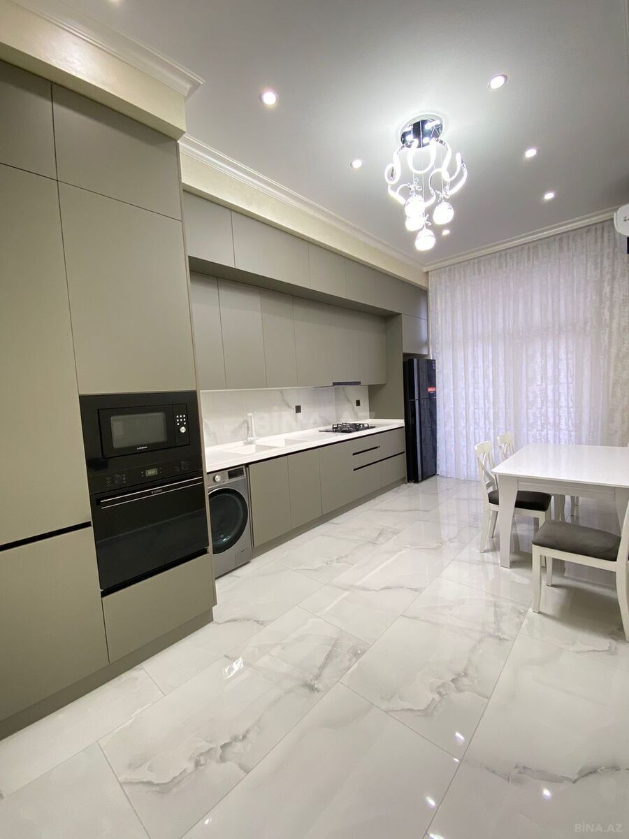 3-комн. новостройка - м. 28 мая - 115 м² (12)