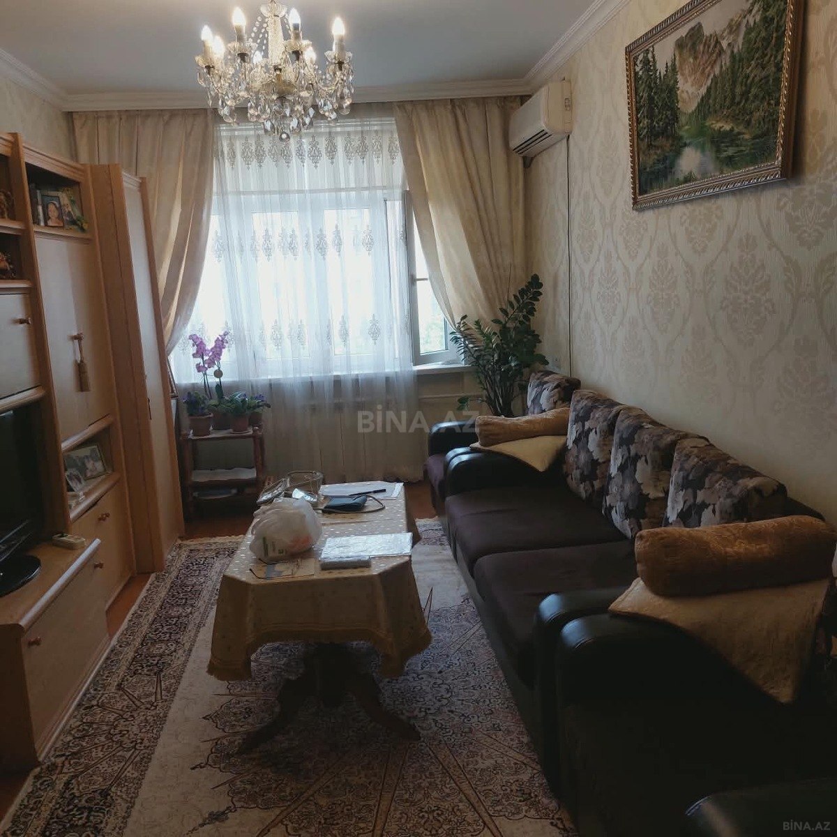 3-комн. вторичка - м. 8 ноября - 80 м² (1)