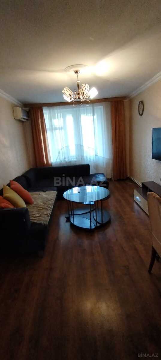 3 otaqlı köhnə tikili - Elmlər Akademiyası m. - 70 m² (1)