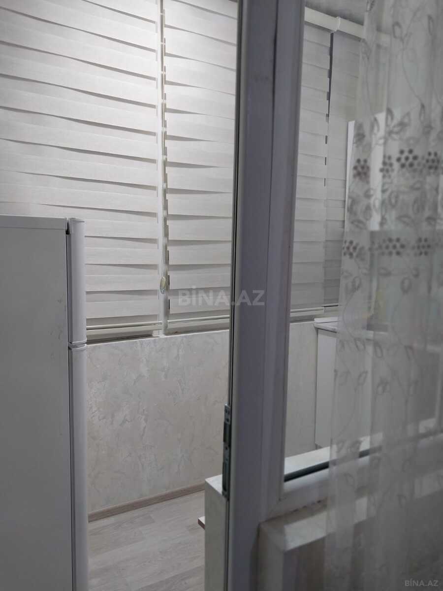 2 otaqlı köhnə tikili - 8 Noyabr m. - 41 m² (21)
