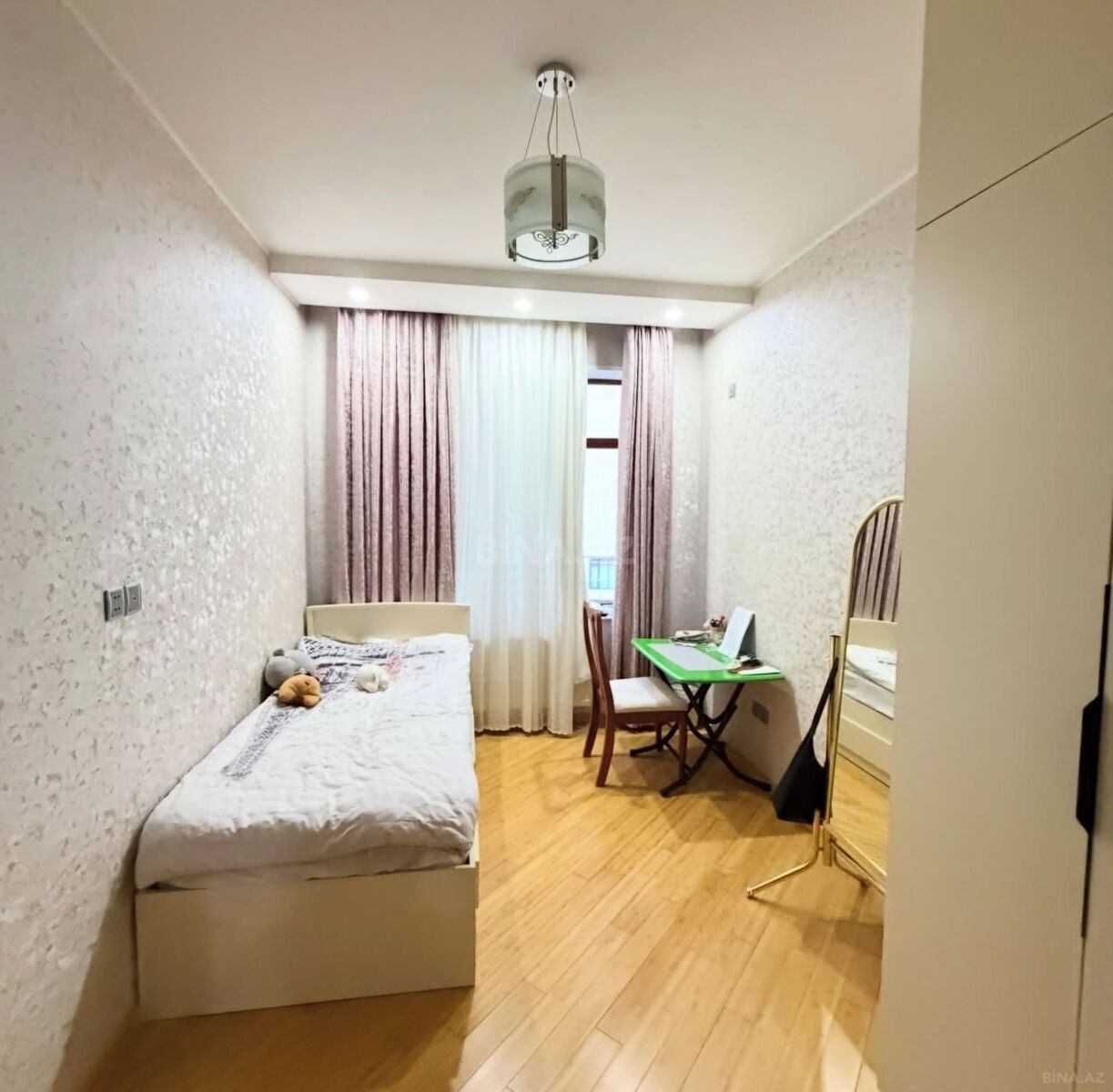 4 otaqlı yeni tikili - 8 Noyabr m. - 145 m² (6)