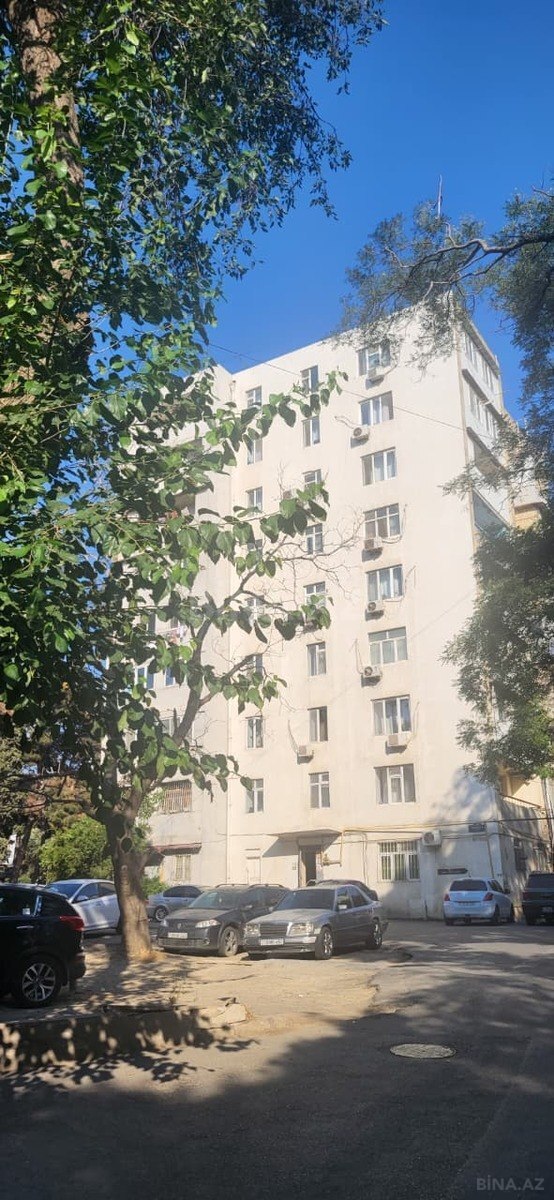 3 otaqlı köhnə tikili - 20 Yanvar m. - 75 m² (1)